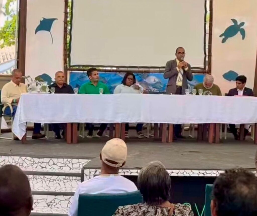 Nova diretoria da entidade representativa Z-38 toma posse em Praia do Forte com presença de autoridades e lideranças da pesca